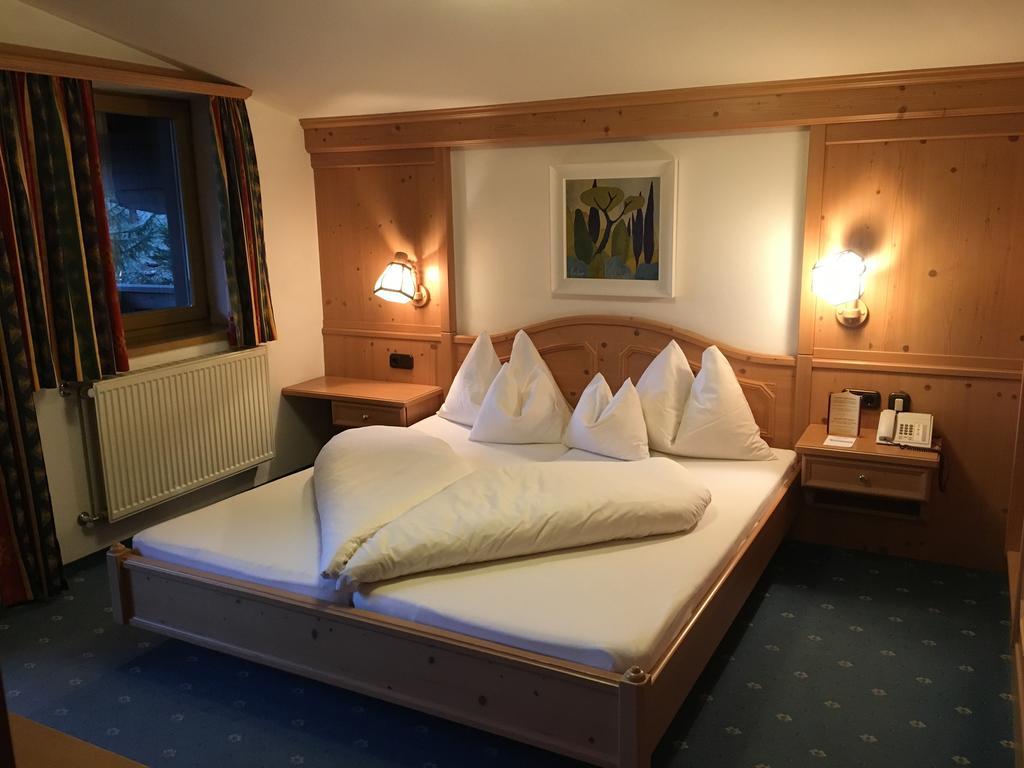 Hotel Karl Schranz Sankt Anton am Arlberg Esterno foto