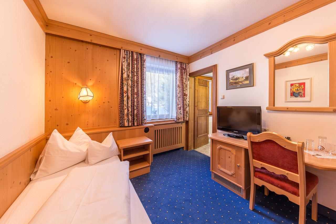Hotel Karl Schranz Sankt Anton am Arlberg Esterno foto