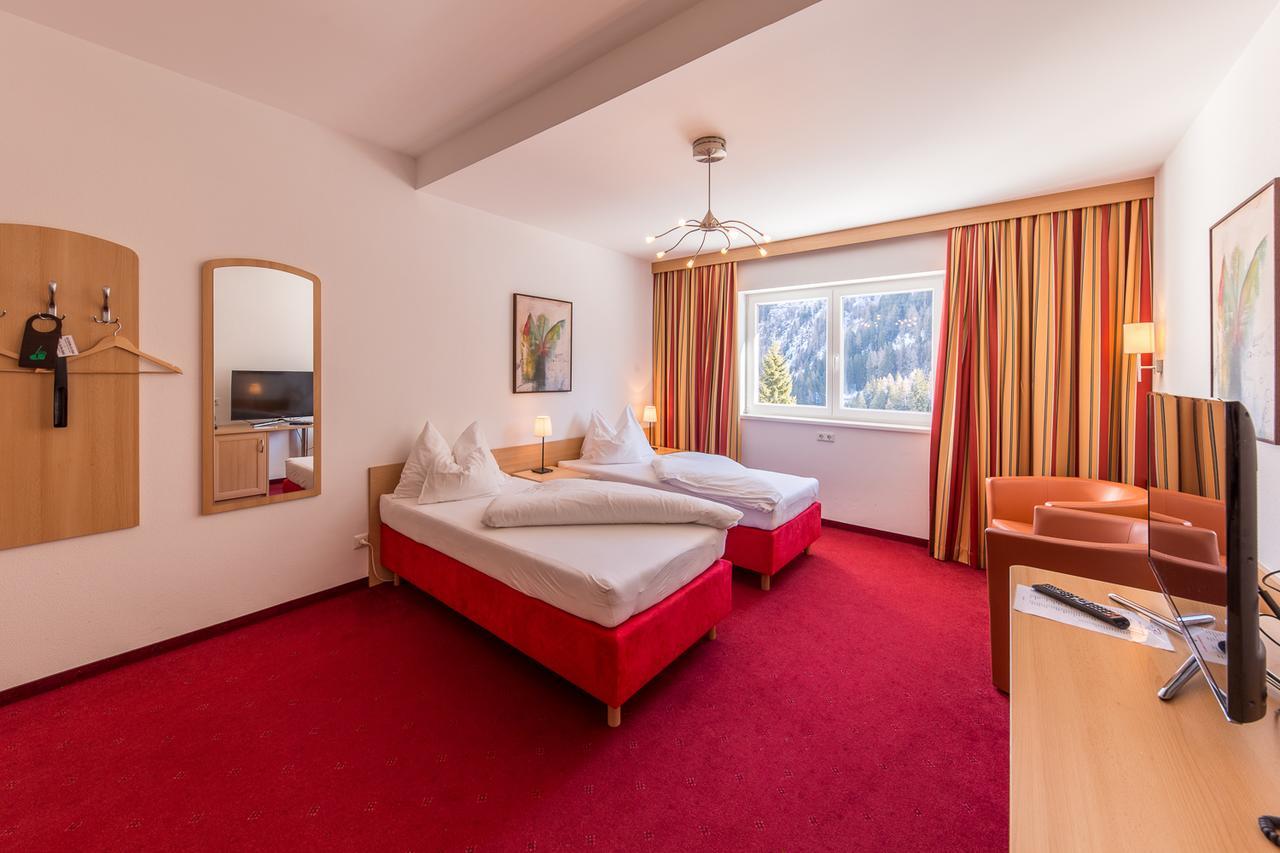 Hotel Karl Schranz Sankt Anton am Arlberg Esterno foto