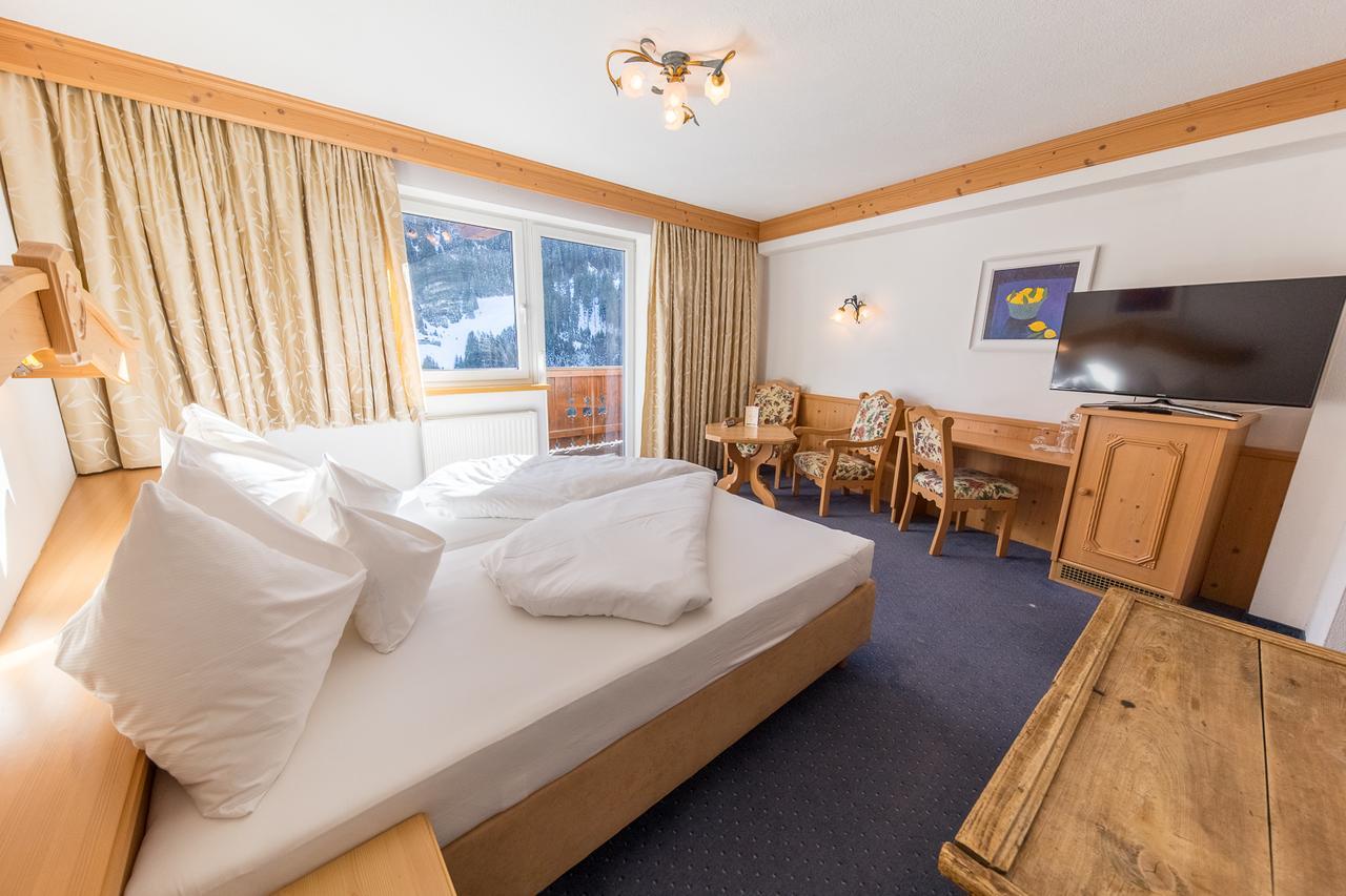 Hotel Karl Schranz Sankt Anton am Arlberg Esterno foto