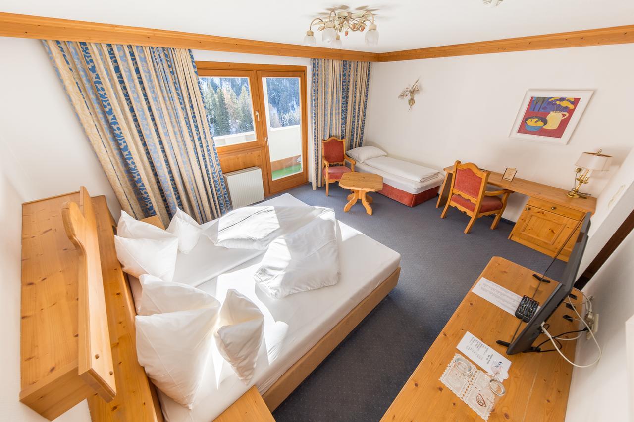 Hotel Karl Schranz Sankt Anton am Arlberg Esterno foto