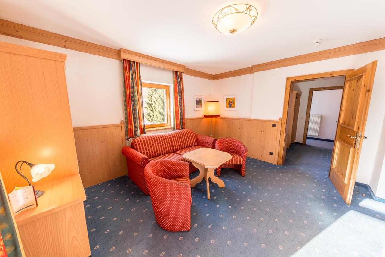 Hotel Karl Schranz Sankt Anton am Arlberg Esterno foto