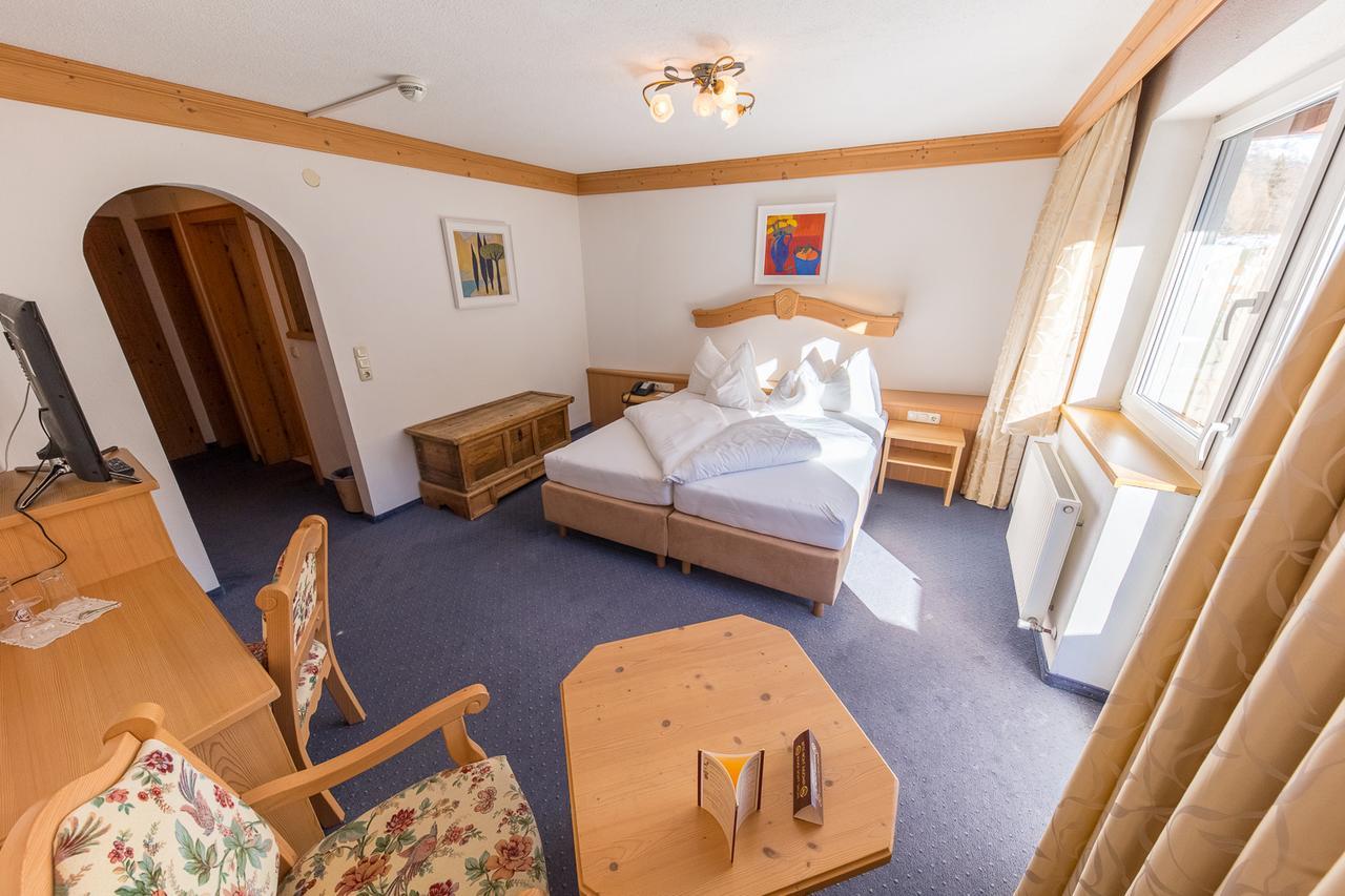 Hotel Karl Schranz Sankt Anton am Arlberg Esterno foto