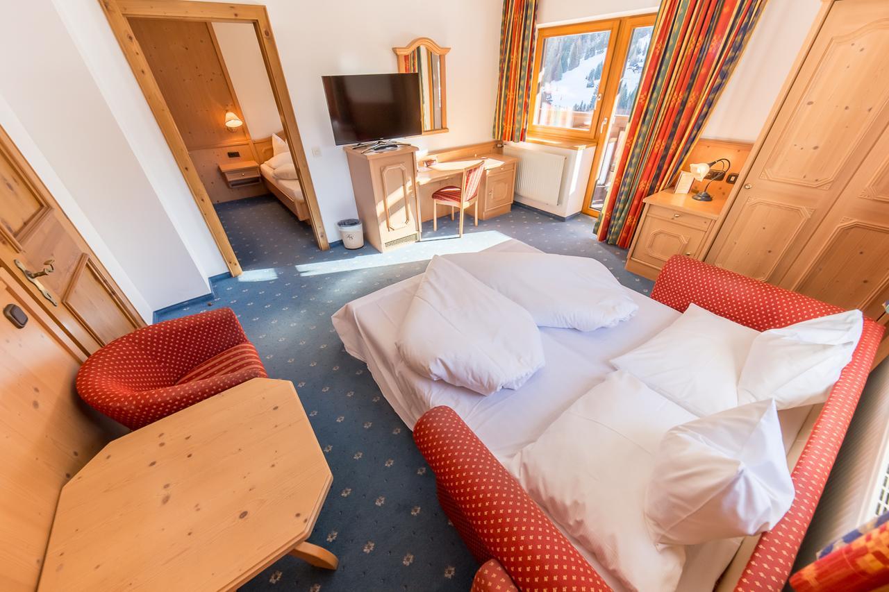 Hotel Karl Schranz Sankt Anton am Arlberg Esterno foto