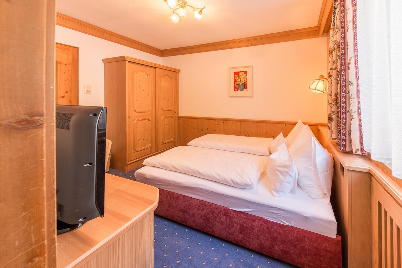 Hotel Karl Schranz Sankt Anton am Arlberg Esterno foto